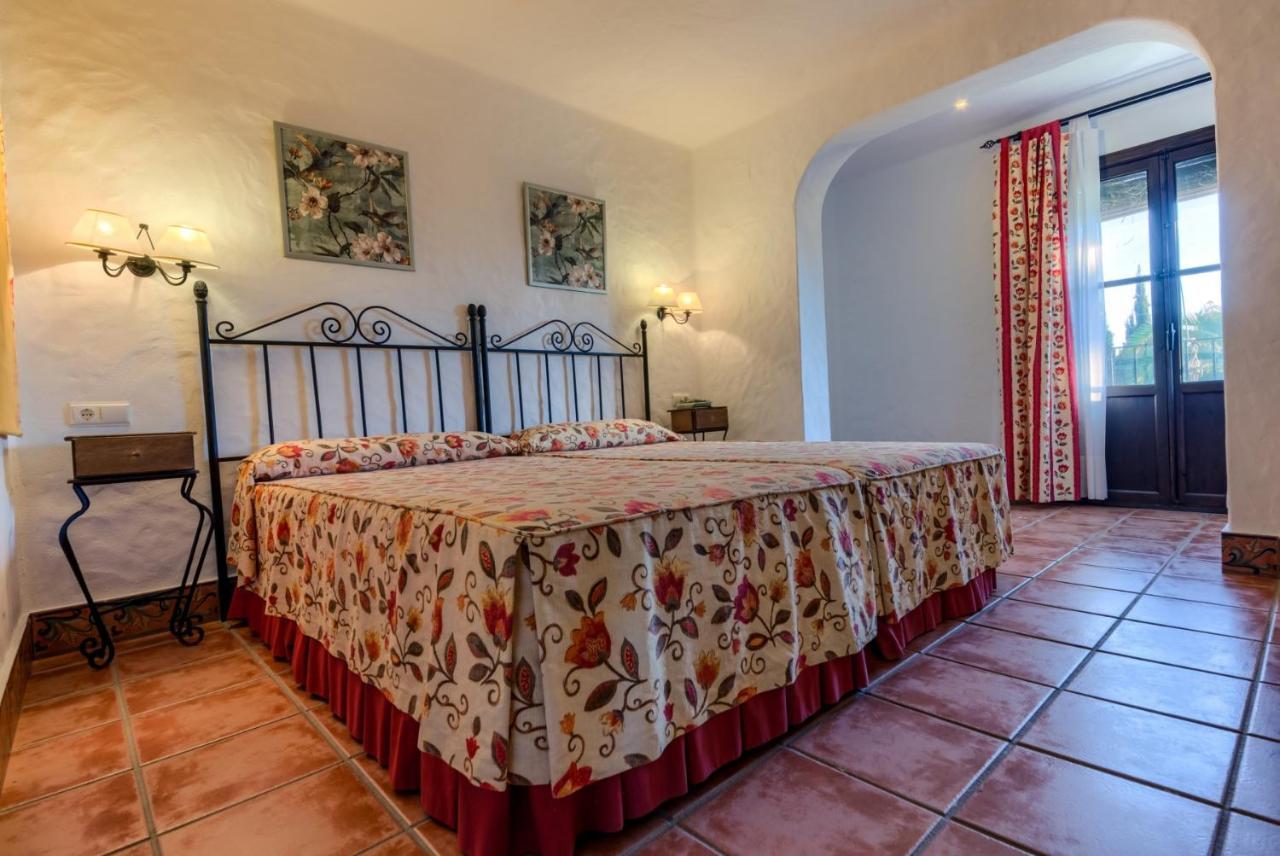 Hacienda Roche Viejo Villa โกนิล เด ลาฟรอนเตรา ภายนอก รูปภาพ