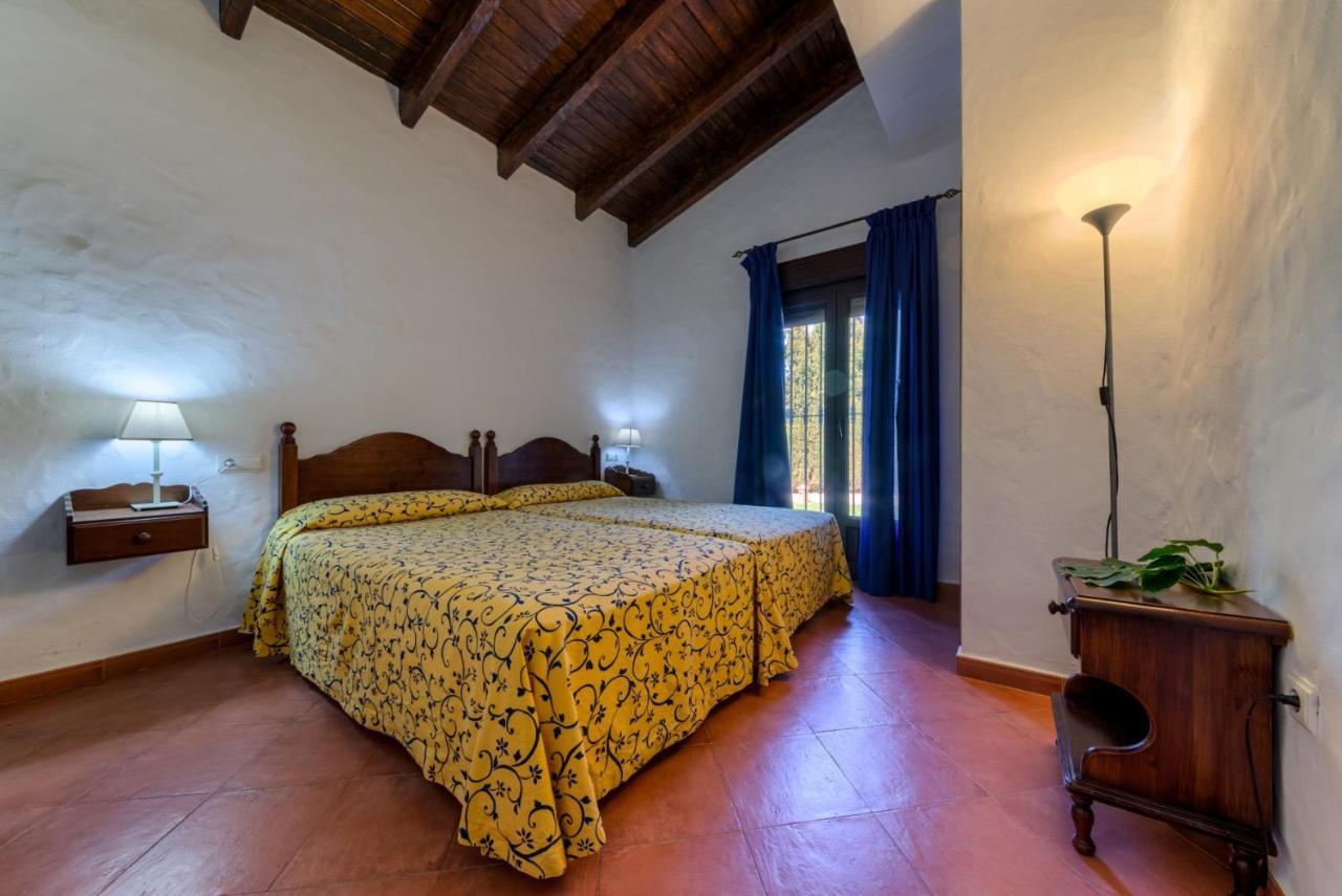Hacienda Roche Viejo Villa โกนิล เด ลาฟรอนเตรา ภายนอก รูปภาพ