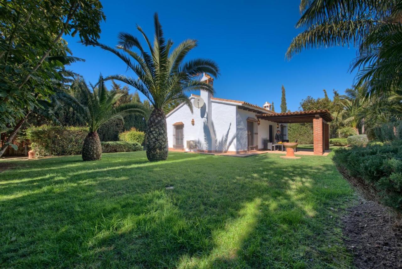 Hacienda Roche Viejo Villa โกนิล เด ลาฟรอนเตรา ภายนอก รูปภาพ