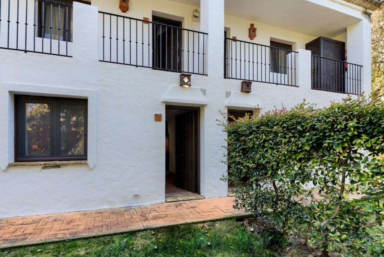 Hacienda Roche Viejo Villa โกนิล เด ลาฟรอนเตรา ภายนอก รูปภาพ