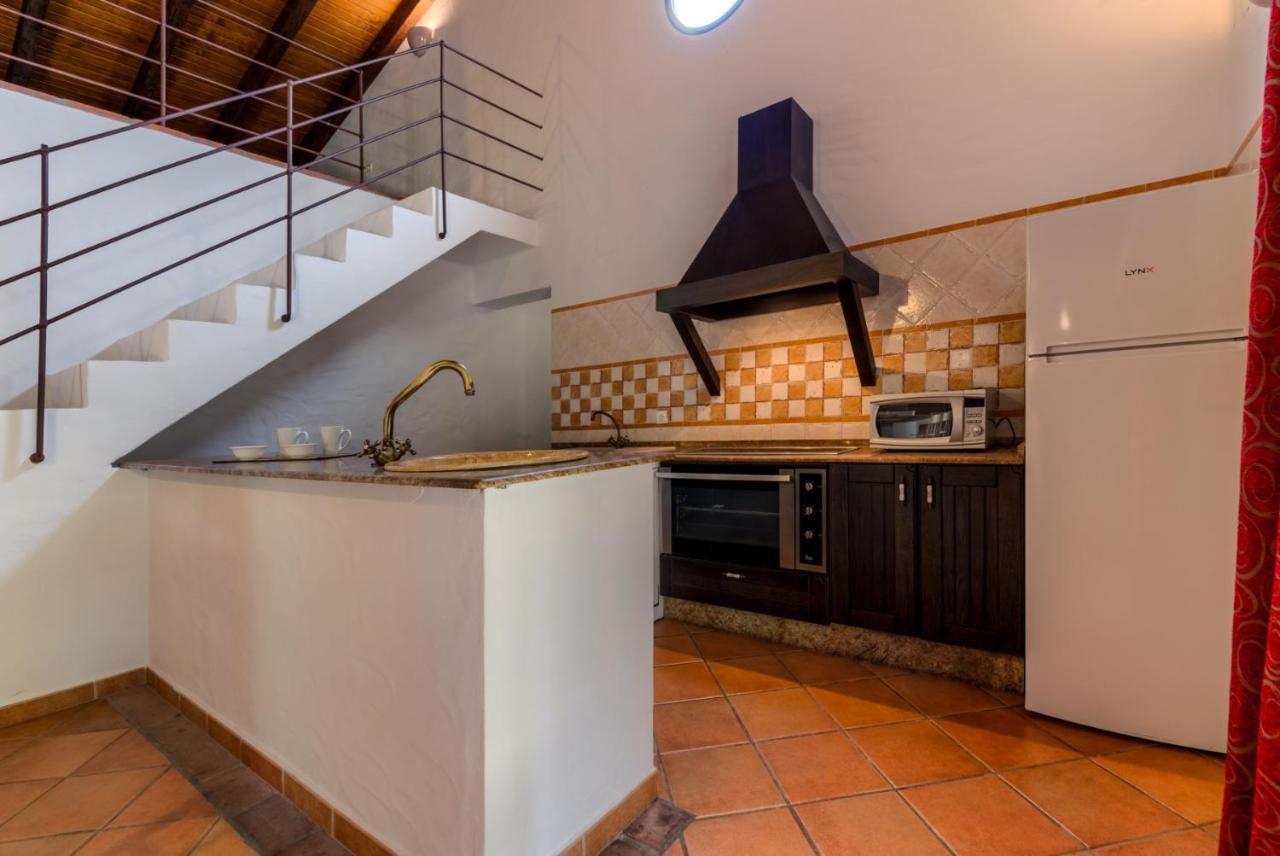 Hacienda Roche Viejo Villa โกนิล เด ลาฟรอนเตรา ภายนอก รูปภาพ