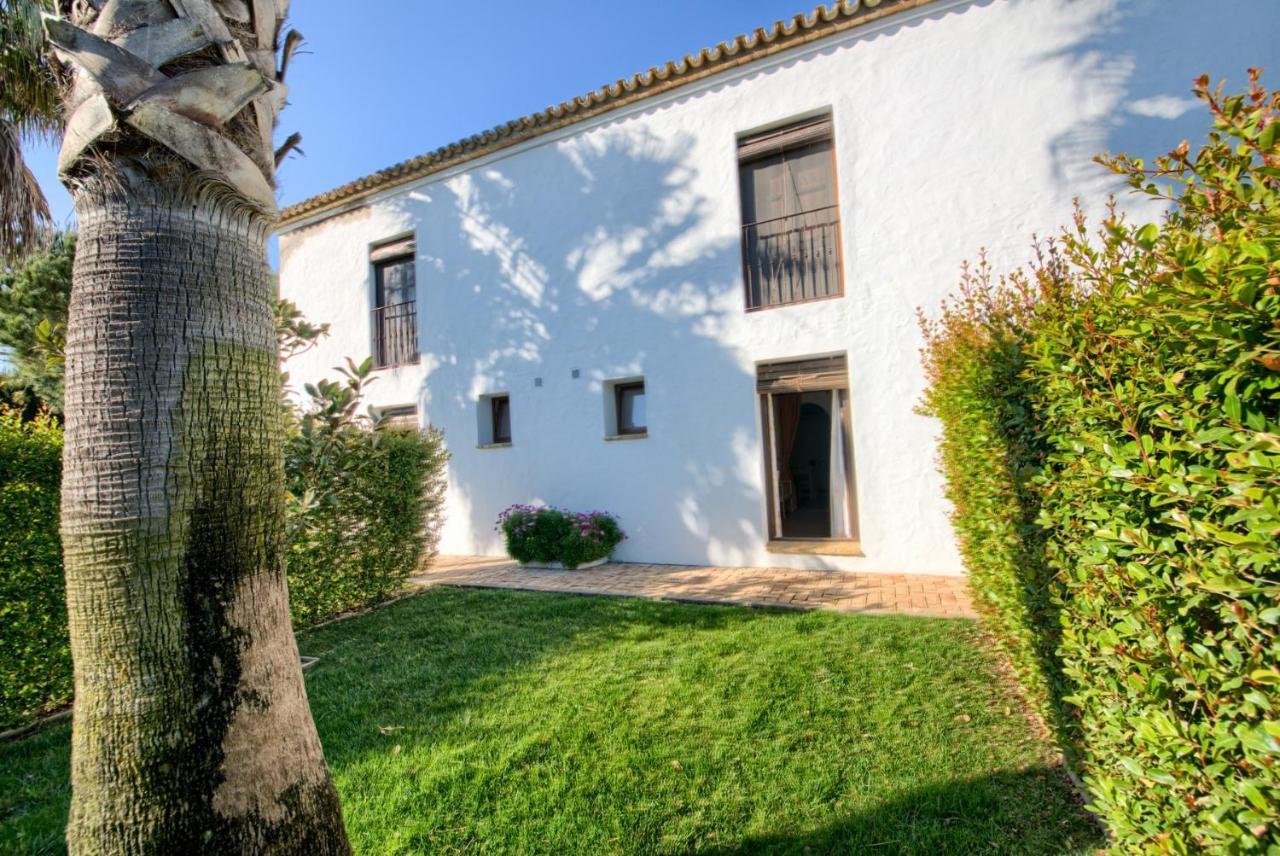 Hacienda Roche Viejo Villa โกนิล เด ลาฟรอนเตรา ภายนอก รูปภาพ